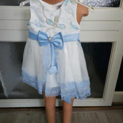 Lichtblauwe baby jurk